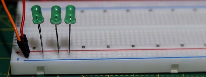 Cara membuat strob LED berkuasa menggunakan hanya satu transistor