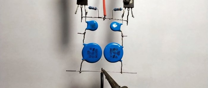 Sadece 2 transistör kullanarak Butterfly metal dedektörü nasıl yapılır