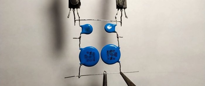 Com fer un detector de metalls Butterfly utilitzant només 2 transistors