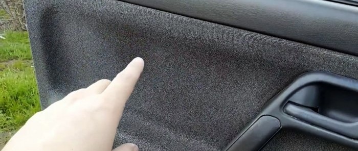 Comment fabriquer un nettoyant intérieur de voiture bon marché