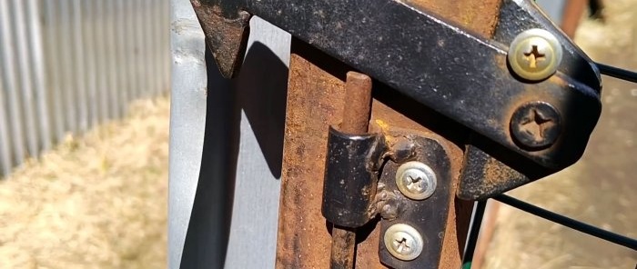 Cum să faci o încuietoare secretă fără cheie pentru o poartă