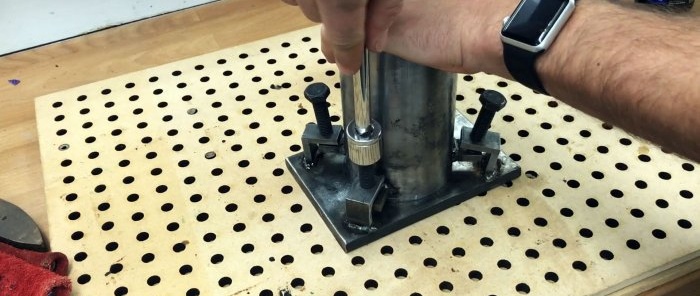 Cum să topești capacele de sticle PET într-un instrument util
