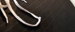 Как лесно да развържете стегнат възел на дантела или въже