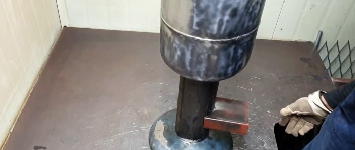 Πώς να φτιάξετε μια σχάρα από κύλινδρο αερίου για μπρικέτα καυσίμου