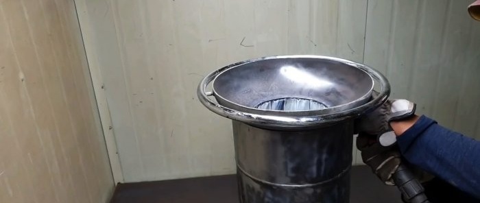 Paano gumawa ng grill mula sa isang gas cylinder para sa isang fuel briquette