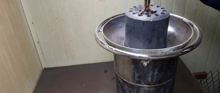 Cómo hacer una parrilla con un cilindro de gas para briquetas de combustible.