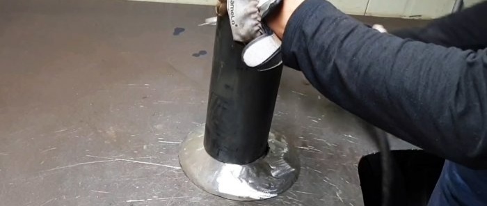 Kaip iš dujų baliono pasigaminti grilį kuro briketui