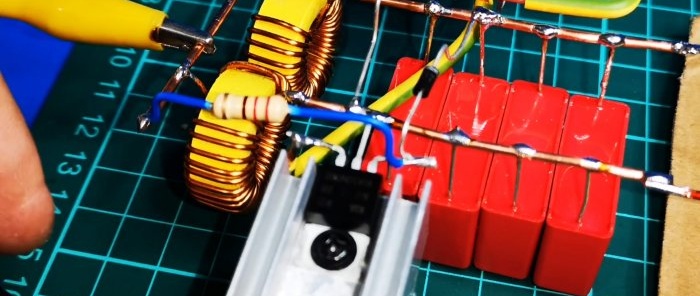 Hur man gör den enklaste induktionshällen med bara 2 transistorer