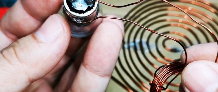 Come realizzare il piano cottura a induzione più semplice con soli 2 transistor