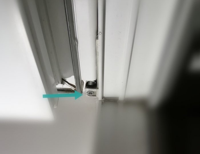 Balkon kapısından taslak Nasıl düzeltilir