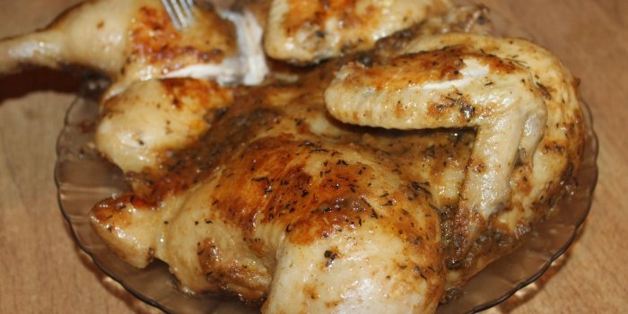 Poulet dans la manche Femme au foyer paresseuse