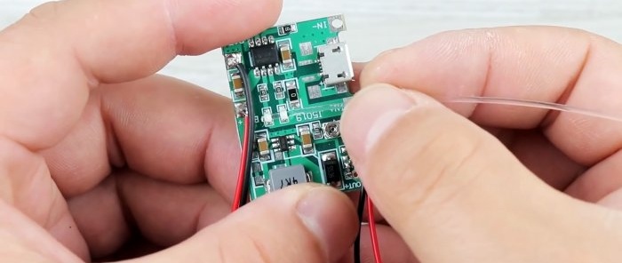 Jak zrobić baterię 9 V z ładowaniem przez USB