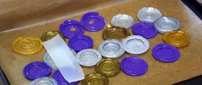 Kā izgatavot oriģinālu rokturi no PET pudeļu korķiem