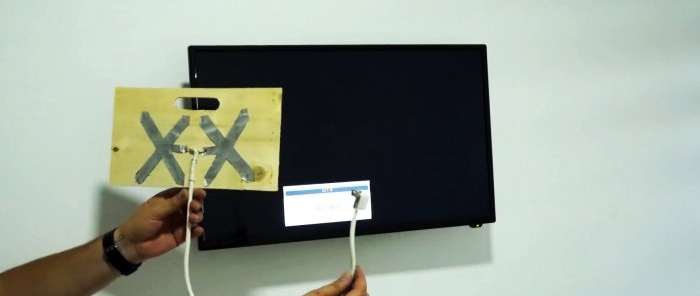איך להכין אנטנת טלוויזיה דיגיטלית פשוטה מפחית אלומיניום