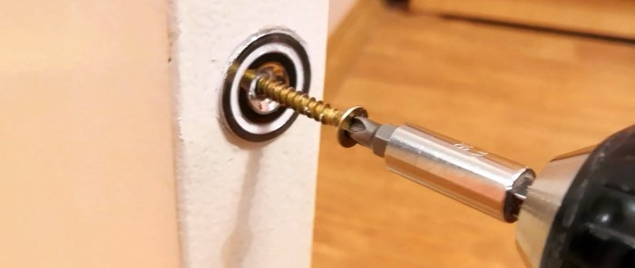 Kaip pasidaryti tylią magnetinę durų spyną