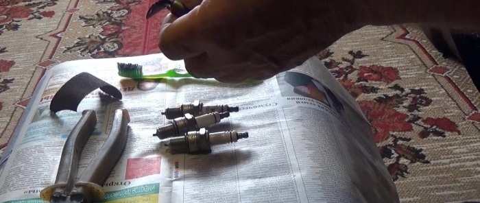 How to clean and restore car spark plugs Tips from an experienced driver