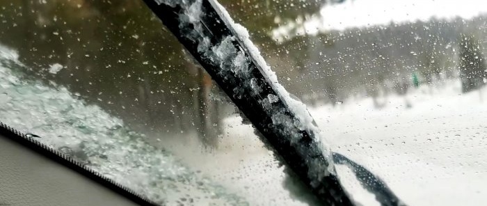Lifehack voor automobilisten: goedkope anti-ijs uit een radiowinkel