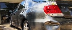 Hogyan távolítsuk el az autó karosszériáján lévő horpadást forró ragasztóval festés nélkül