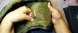 Hoe je een scheur in een jas in een paar minuten kunt repareren zonder naald en draad