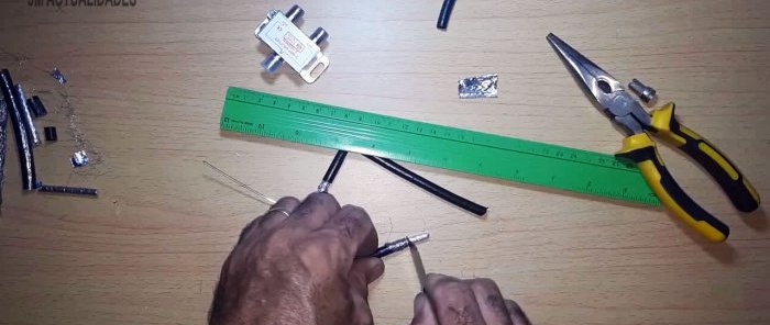 Konektori su instalirani na krajevima rogova
