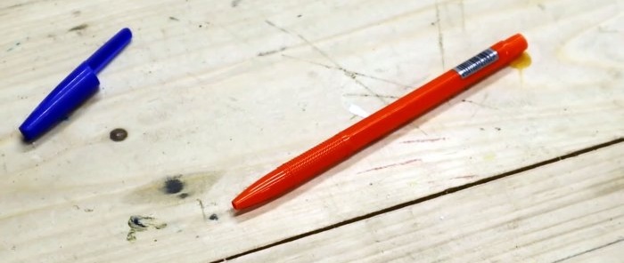 Ballpoint pen with cap