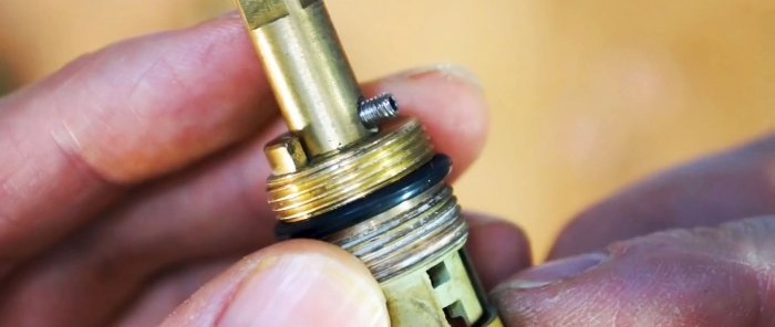 How to repair a faucet axle box without buying spare parts once and for all