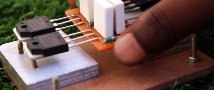 Nag-install kami ng mga transistor sa radiator