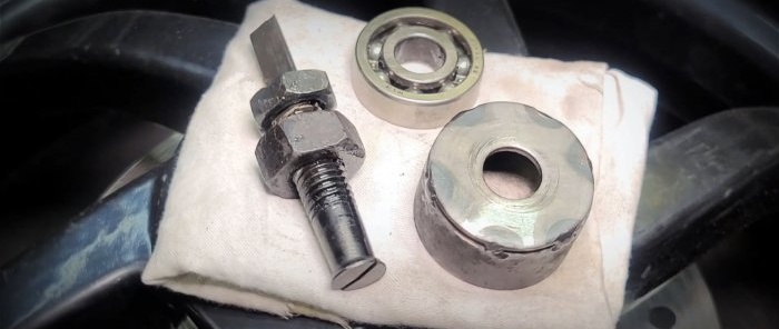 Homemade bearing remover from blind holes