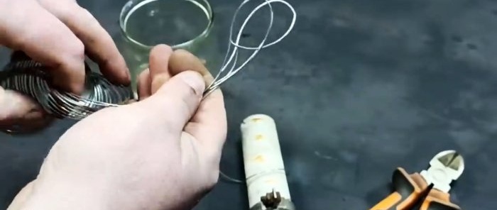 Fem elèctrodes amb fil de nicrom