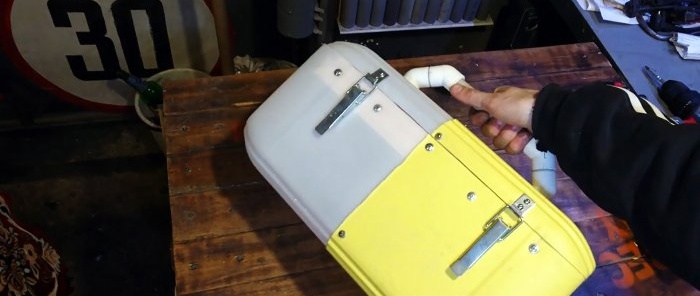 Cara membuat kotak alat besar dari tin plastik