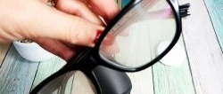 Lifehack: Slik gjør du briller duggfri på 1 minutt