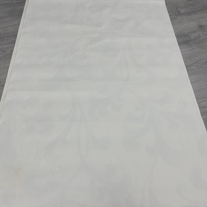 Cómo hacer persianas con papel tapiz con tus propias manos.