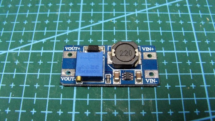 So stellen Sie ein PVC-Gehäuse für den ESR T4-Tester und das Netzteil für Liion her