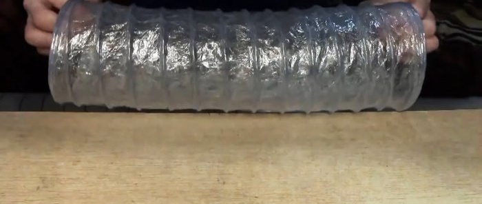 Πώς να φτιάξετε ένα κυματοειδές μανίκι από μπουκάλια PET και μεμβράνη