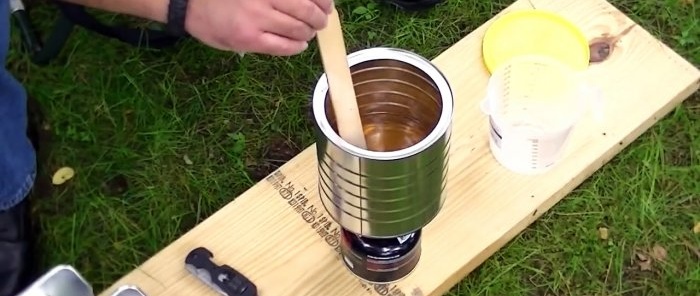 Cómo hacer una impregnación eternamente repelente al agua para telas de cuero de madera.