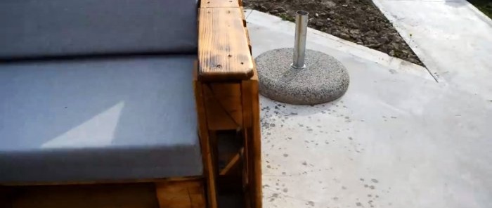 Hogyan készítsünk kerti bútorokat raklapokból