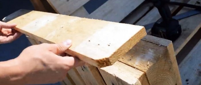 Cách làm đồ nội thất sân vườn từ pallet