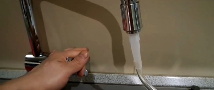 วิธีต่อสายยางเข้ากับ faucet