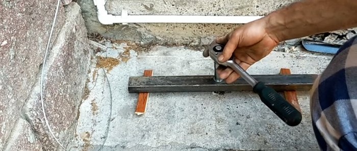 Cheap, reliable DIY chemical anchors