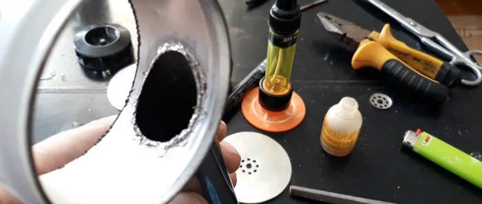 Comment fabriquer un souffleur de charbon de bois électrique pour un barbecue