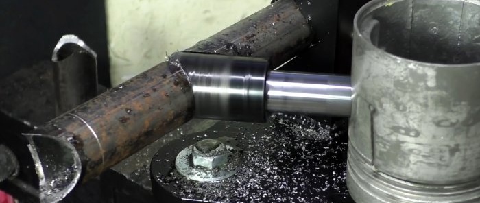 Как да използвате стари автомобилни части, за да направите перфектен нож за тръби за съединяване под всякакъв ъгъл