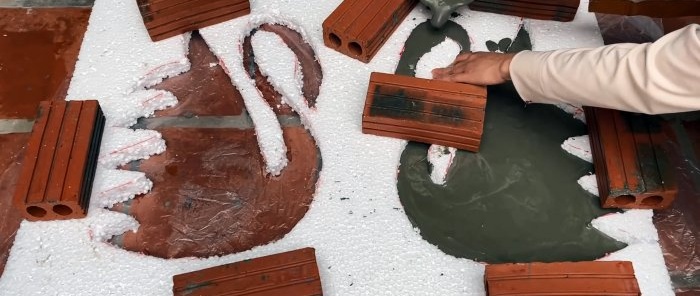 Как да си направим маса за тераса с циментови лебеди