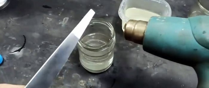 A way to coat steel with zinc without electrolysis at home