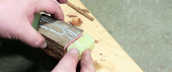 איך להכין ידית סכין זוהרת מאפוקסי ועץ