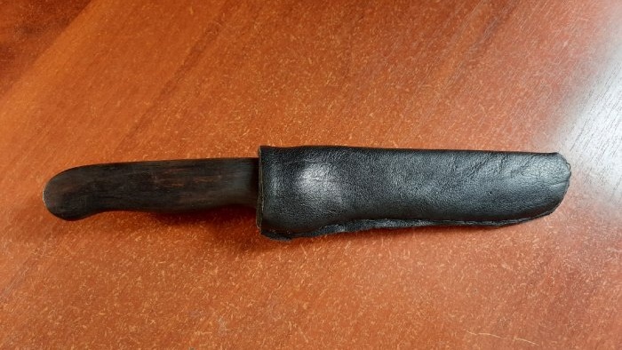 Jak vyrobit pouzdro na nůž z PVC trubky a kůže