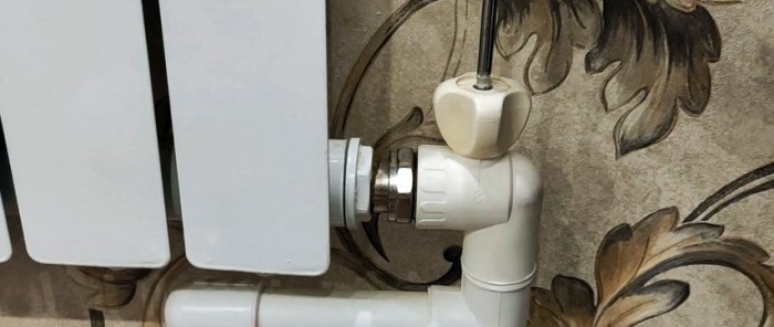 Comment colmater une fuite dans la tige PP d'un robinet de radiateur de chauffage