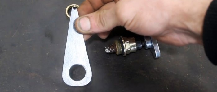 How to make a clamp from an old water tap