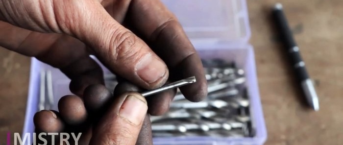 Cara membuat scriber logam dari bolt dan bit gerudi