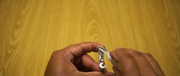 Jak vyrobit mikroaku vrtačku vlastníma rukama