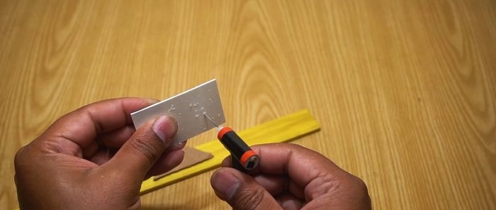 Cách làm máy khoan không dây siêu nhỏ bằng tay của chính bạn
